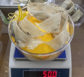 THÔ NGUYÊN TỔ ĐB ÍT LÔNG (50gr) 特少毛毛燕