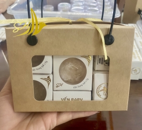 YẾN BABY XƠ MƯỚP HỘP QUÀ 10 PCS  (15 GR) 肚條粒碎燕    