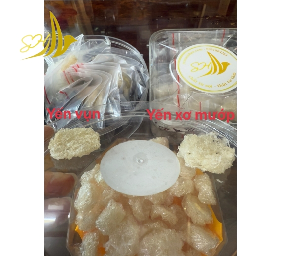 YẾN BABY XƠ MƯỚP HỘP QUÀ 10 PCS  (15 GR) 肚條粒碎燕    